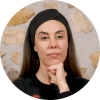 Julie Akasha - Professeur de yoga